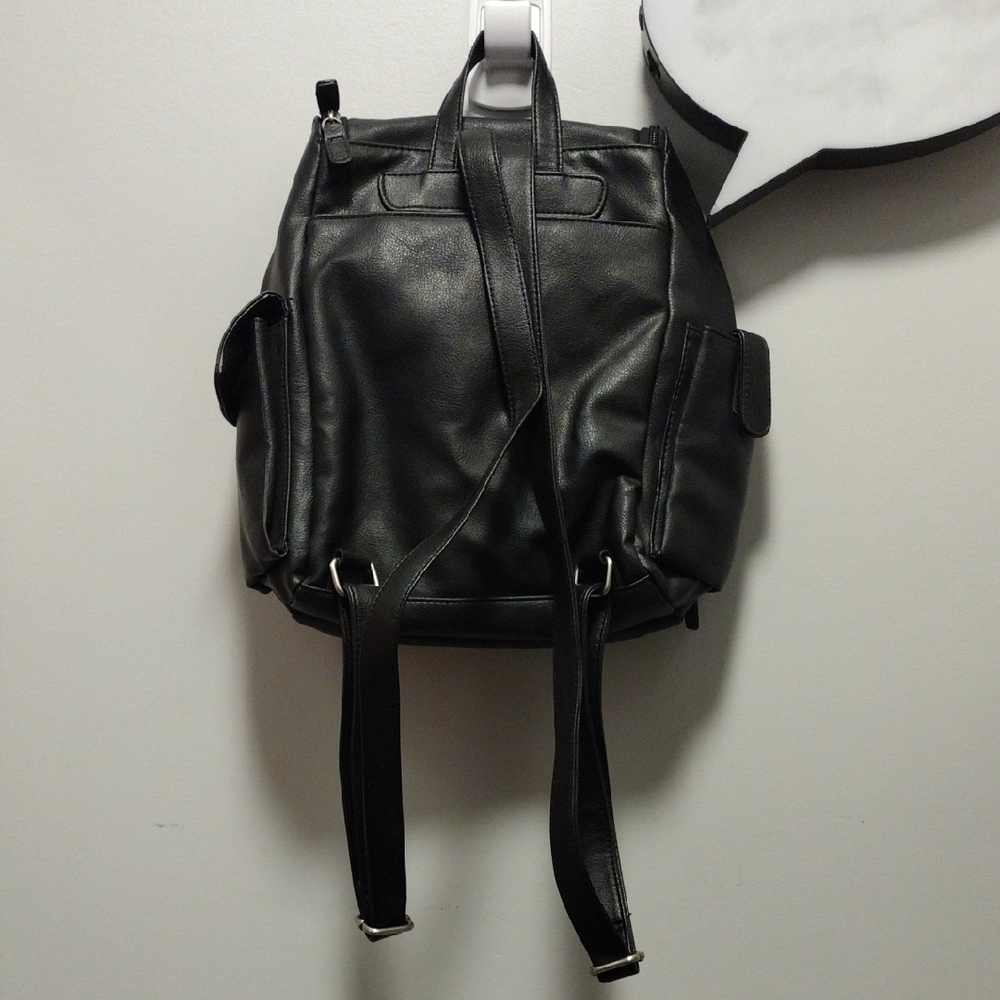 Black Leather Backpack - Picture 3 of 8
